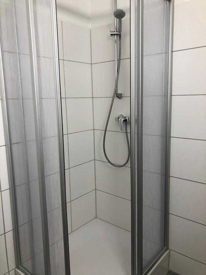 Gastehaus Penny Rooms N Hallein Ngoại thất bức ảnh